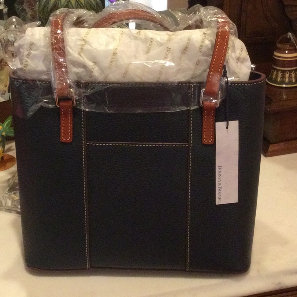 Dooney and Bourke Handbag